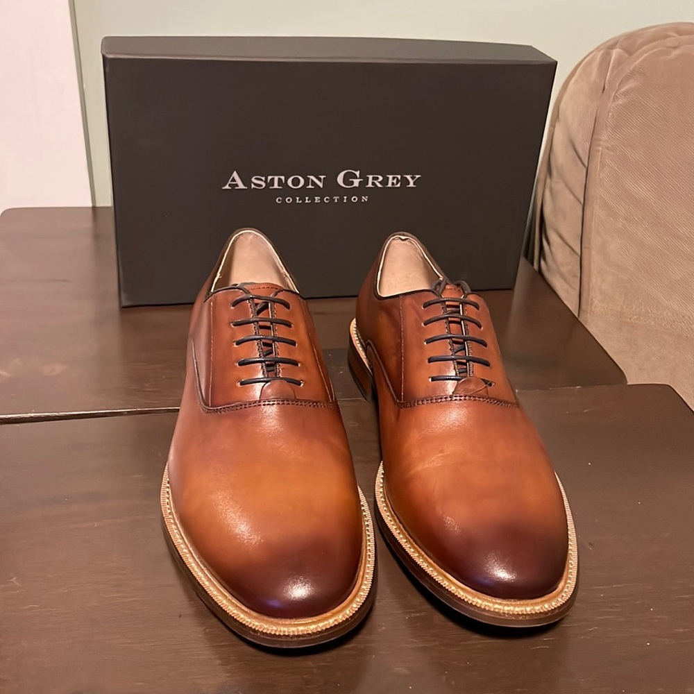 Aston Grey Dress Shoes Mens Size 9.5